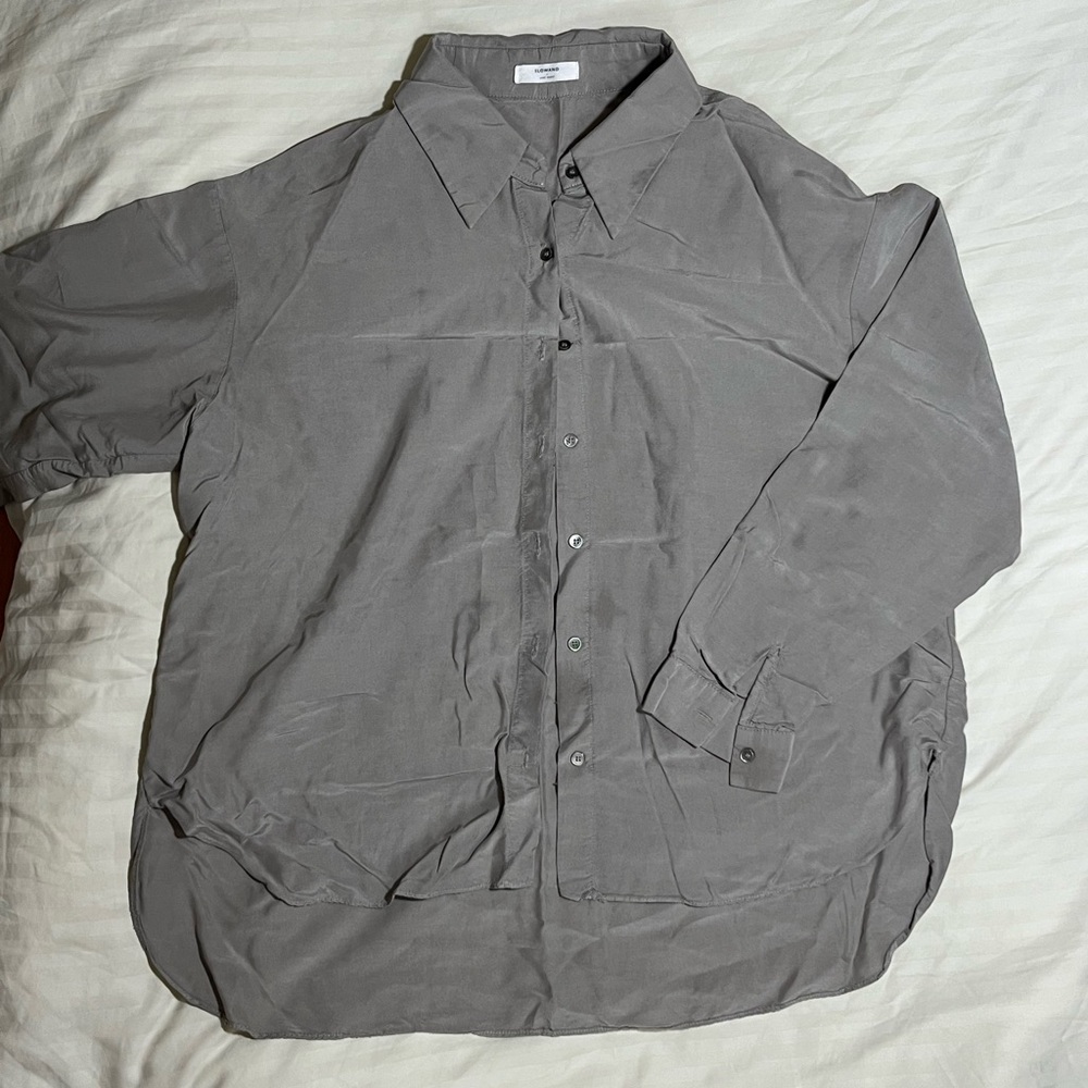 Slowand x Your Mood Gray Button-Up Shirt